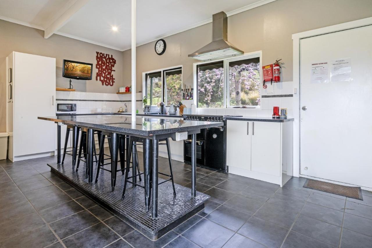 Mole Creek Cabins Esterno foto