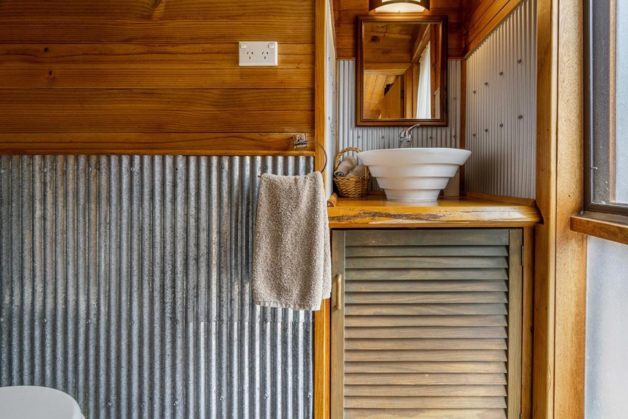 Mole Creek Cabins Esterno foto