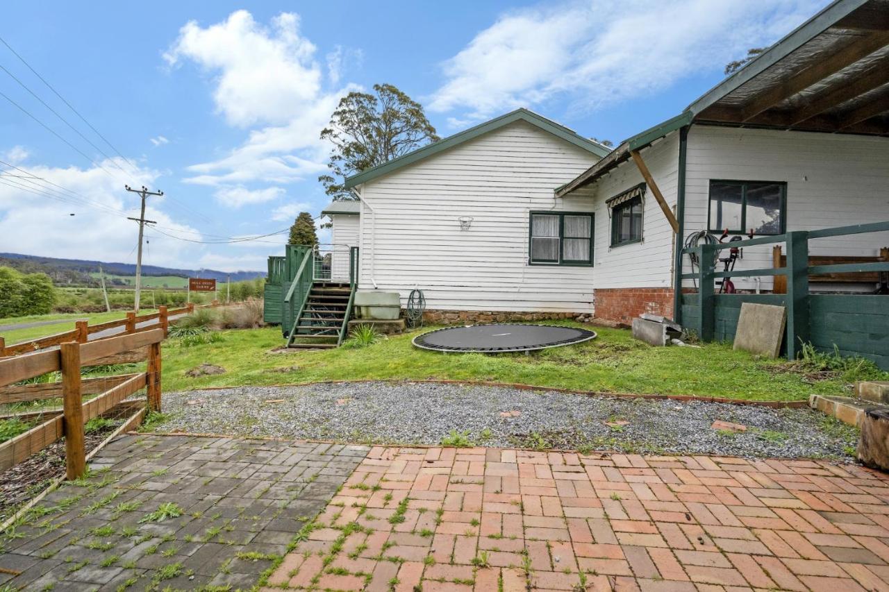 Mole Creek Cabins Esterno foto